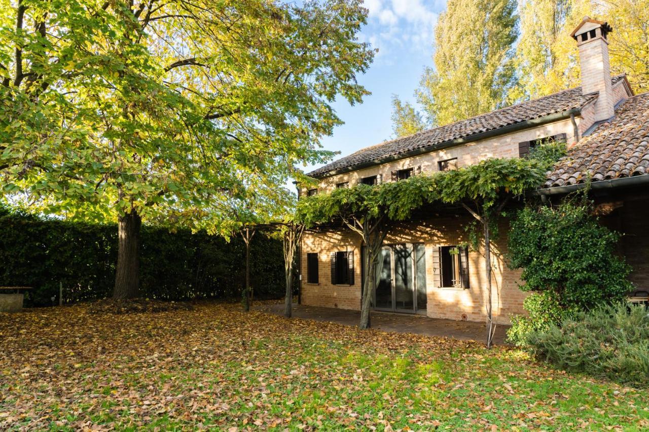 Casa Dorina Villa *